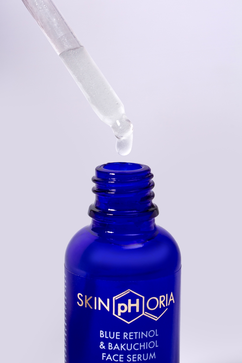 Преображающая сыворотка с голубым ретинолом и бакучиолом